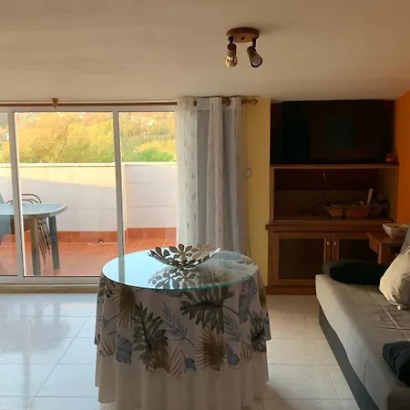 Precioso ático En Playa América A 200 Metros De La Playa Appartamento